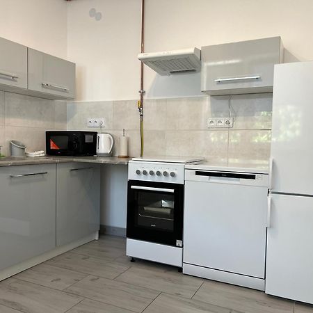 Etna 3 Dom Z Parkingiem Rzeszow Morgowa Apartman Kültér fotó
