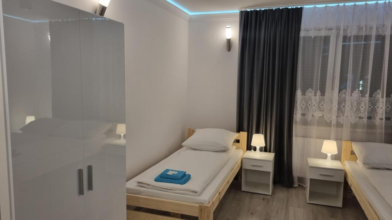 Etna 3 Dom Z Parkingiem Rzeszow Morgowa Apartman Kültér fotó