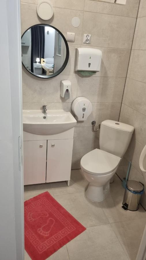 Etna 3 Dom Z Parkingiem Rzeszow Morgowa Apartman Kültér fotó
