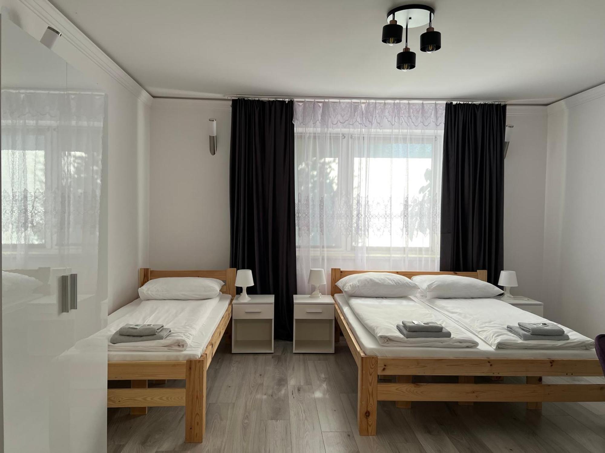 Etna 3 Dom Z Parkingiem Rzeszow Morgowa Apartman Kültér fotó
